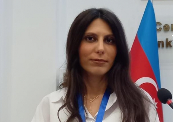 Sərvanə Dağtumas. Süni intellektin poetik kodları